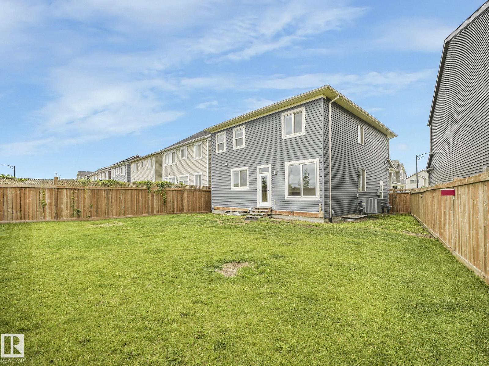 Photo 48 of 20007 15 Av Nw, Edmonton AB