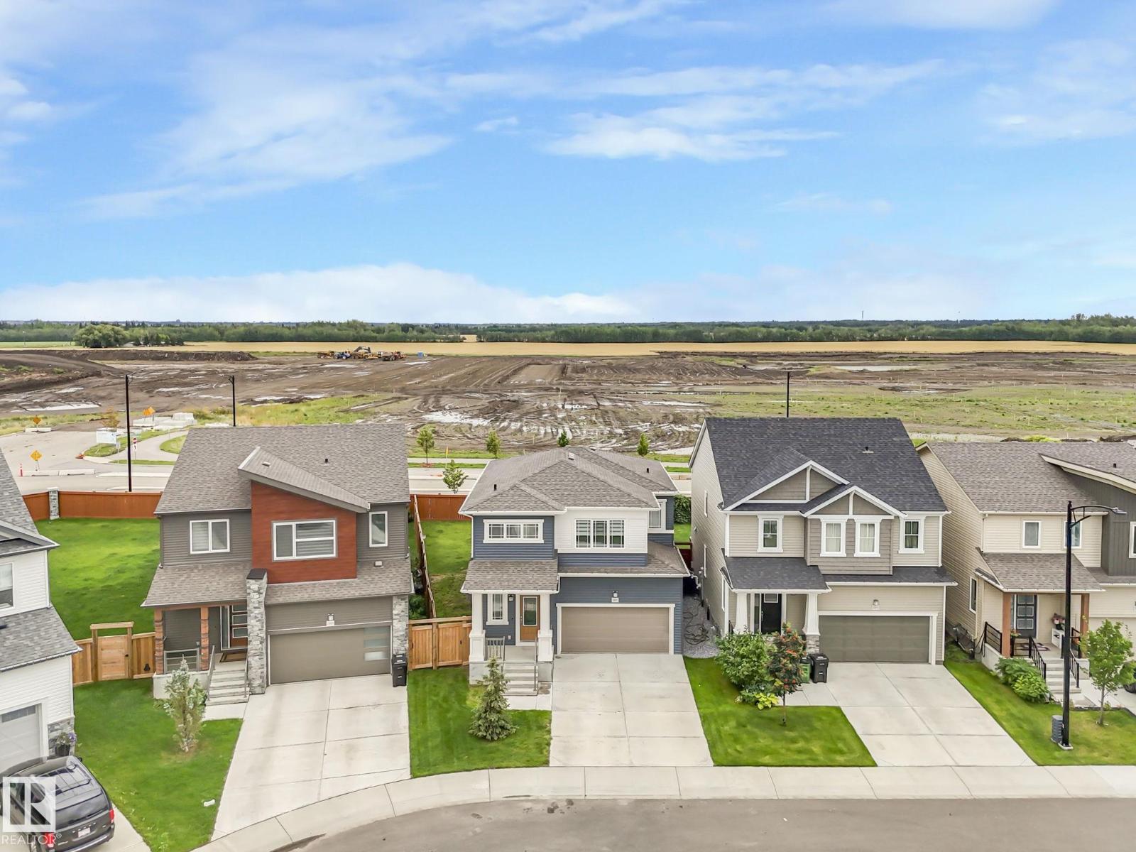 Photo 58 of 20007 15 Av Nw, Edmonton AB