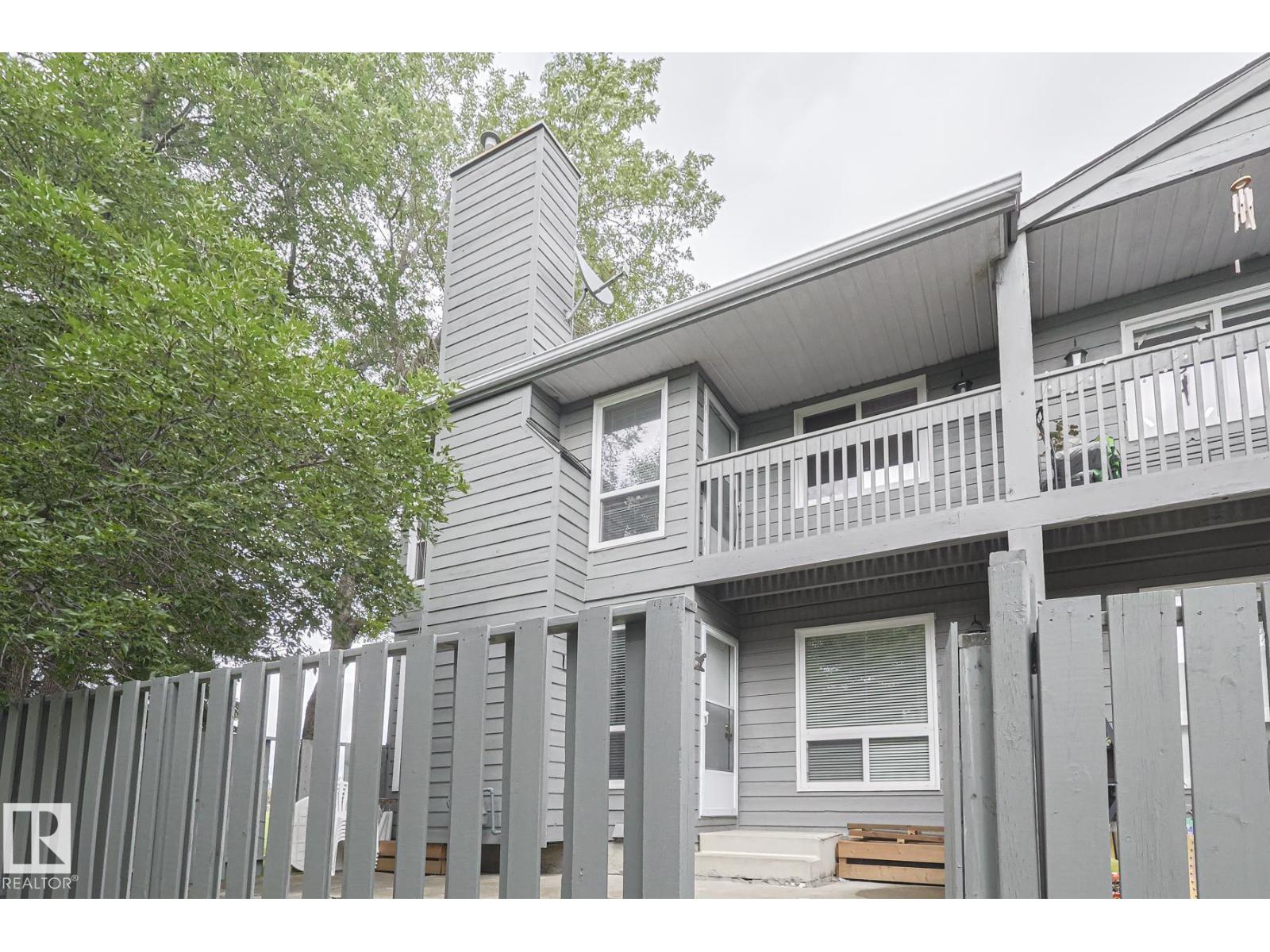 Photo 23 of 45 4610 17 Av Nw, Edmonton AB