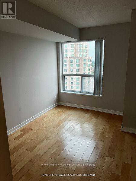 Photo 4 of 2309 38 Lee Centre Drive, Toronto ON