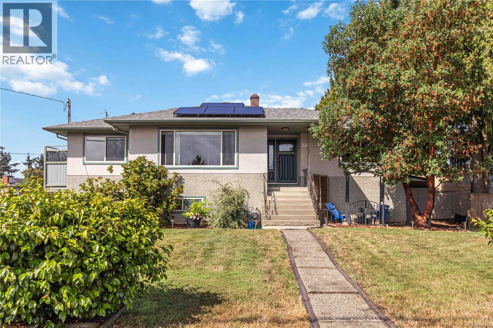 Photo 53 of 4076 Glanford Ave, Saanich BC