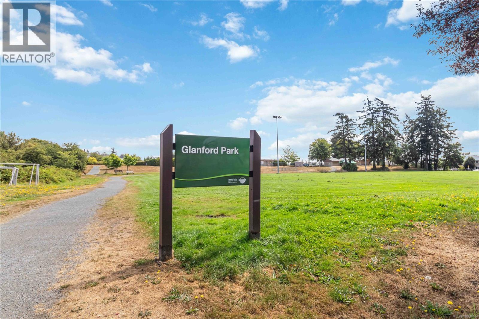 Photo 63 of 4076 Glanford Ave, Saanich BC