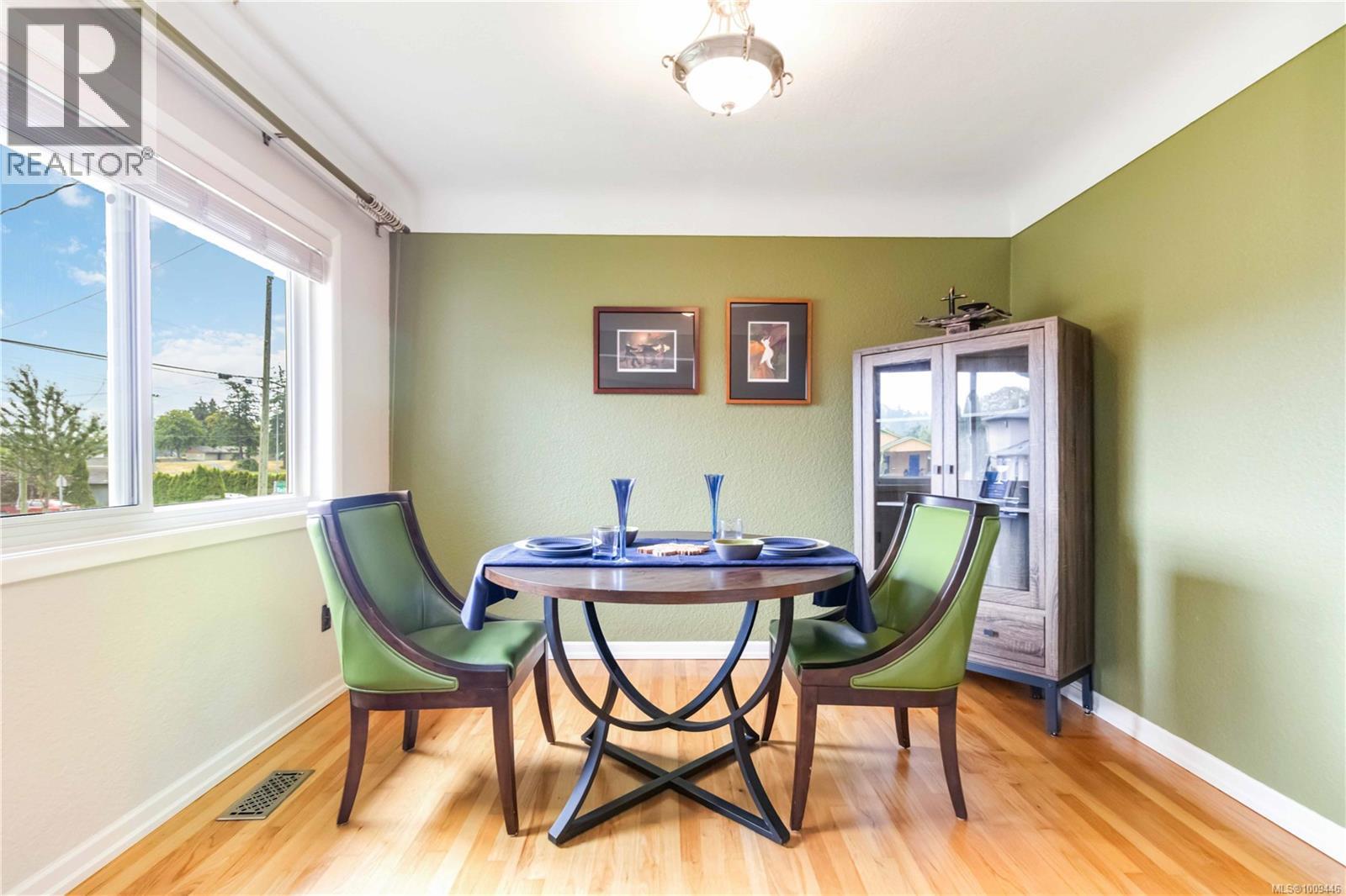 Photo 45 of 4076 Glanford Ave, Saanich BC