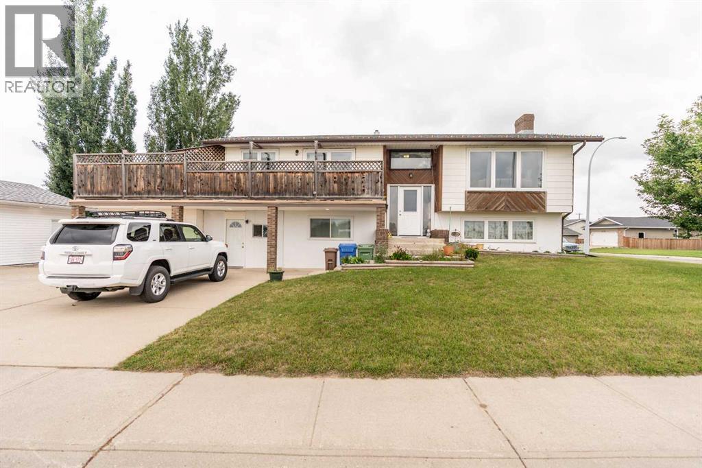 Photo 1 of 4716 Heritage Drive, Taber AB