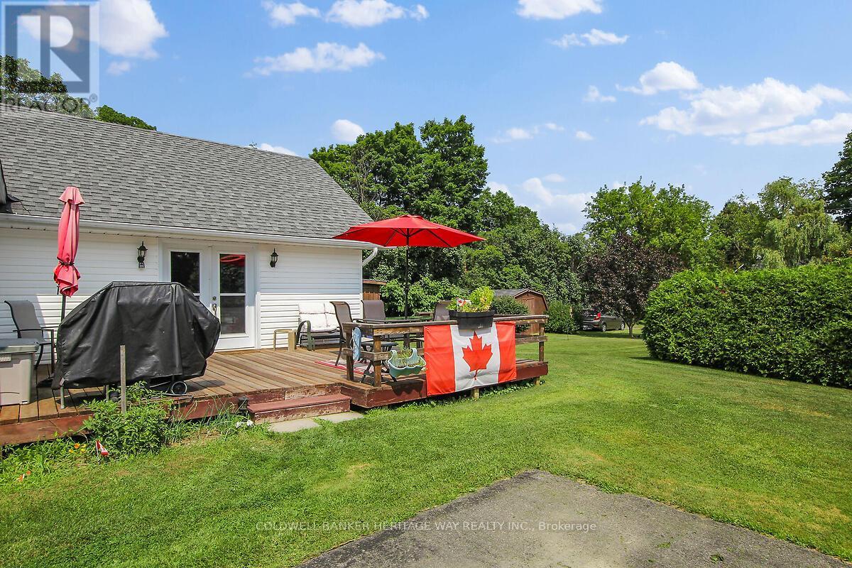 Photo 34 of 738 River Road N, Mcnab Braeside ON