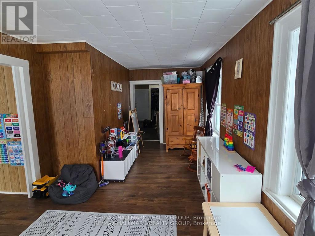 Photo 6 of 7122 Bank Street, Ottawa ON