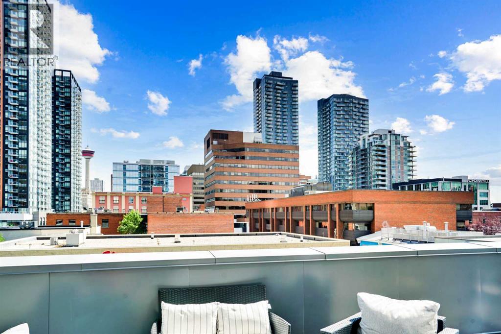 Single Family House for Sale in    Street SW Beltline Calgary 