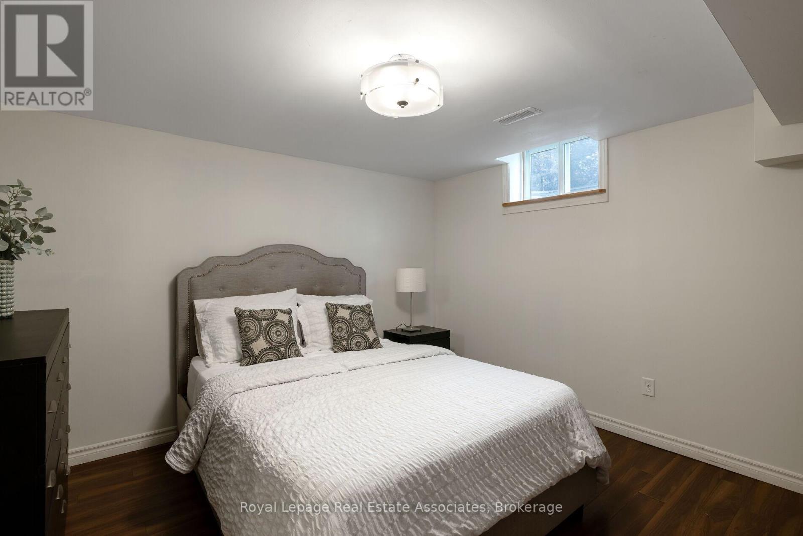 Photo 44 of 161 Morton Way, Brampton ON