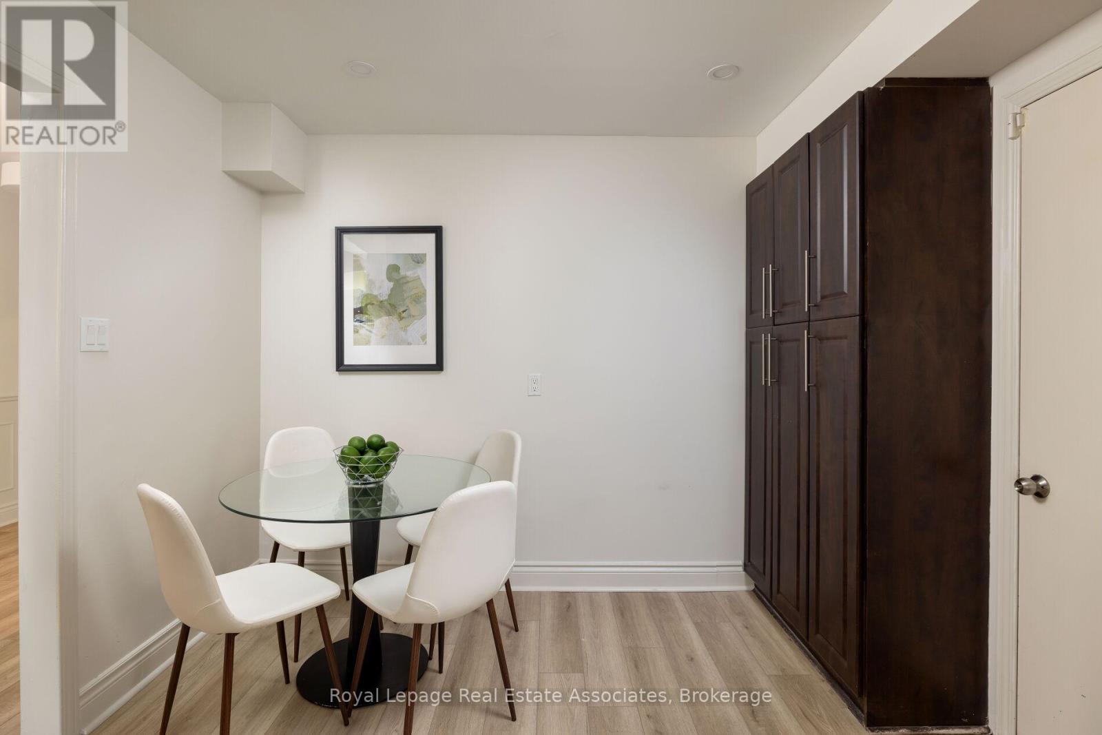 Photo 9 of 161 Morton Way, Brampton ON