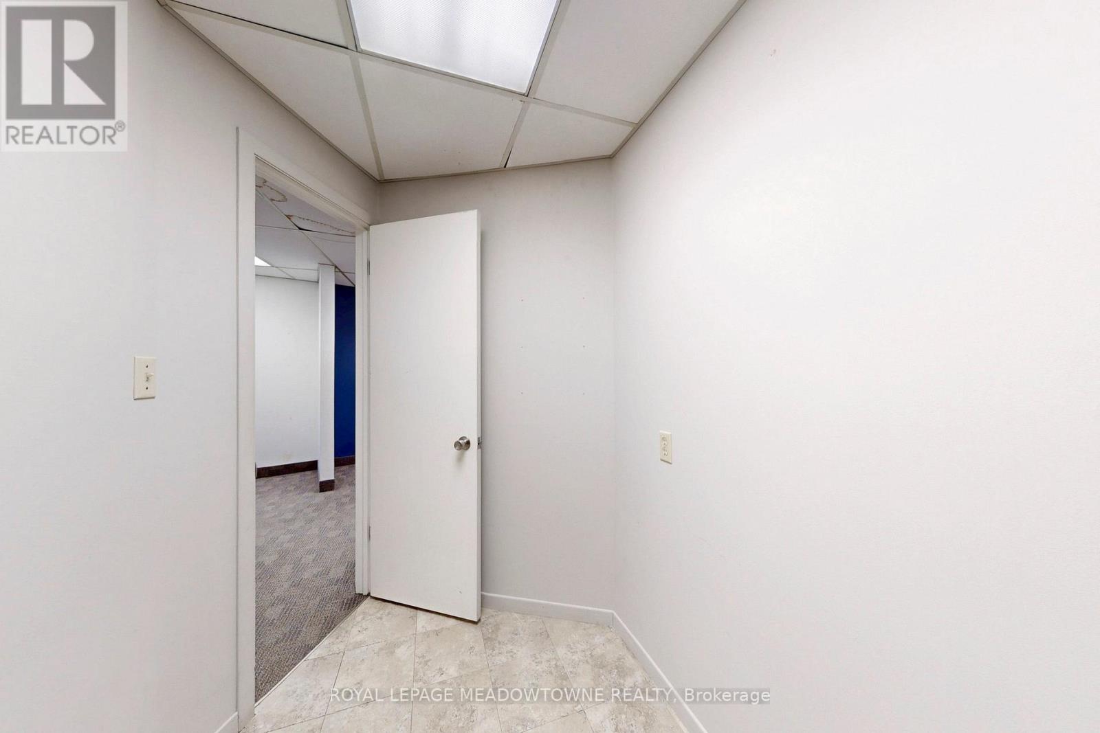 Photo 17 of 2 24 Guelph Street, Halton Hills ON
