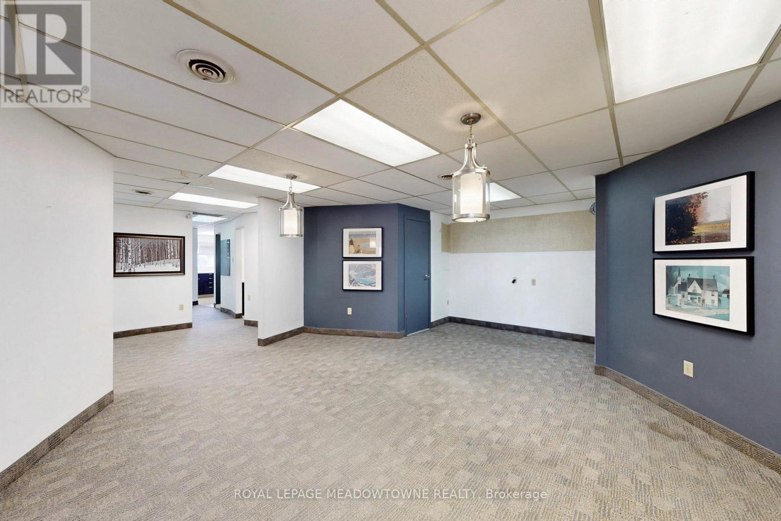 Photo 6 of 2 24 Guelph Street, Halton Hills ON