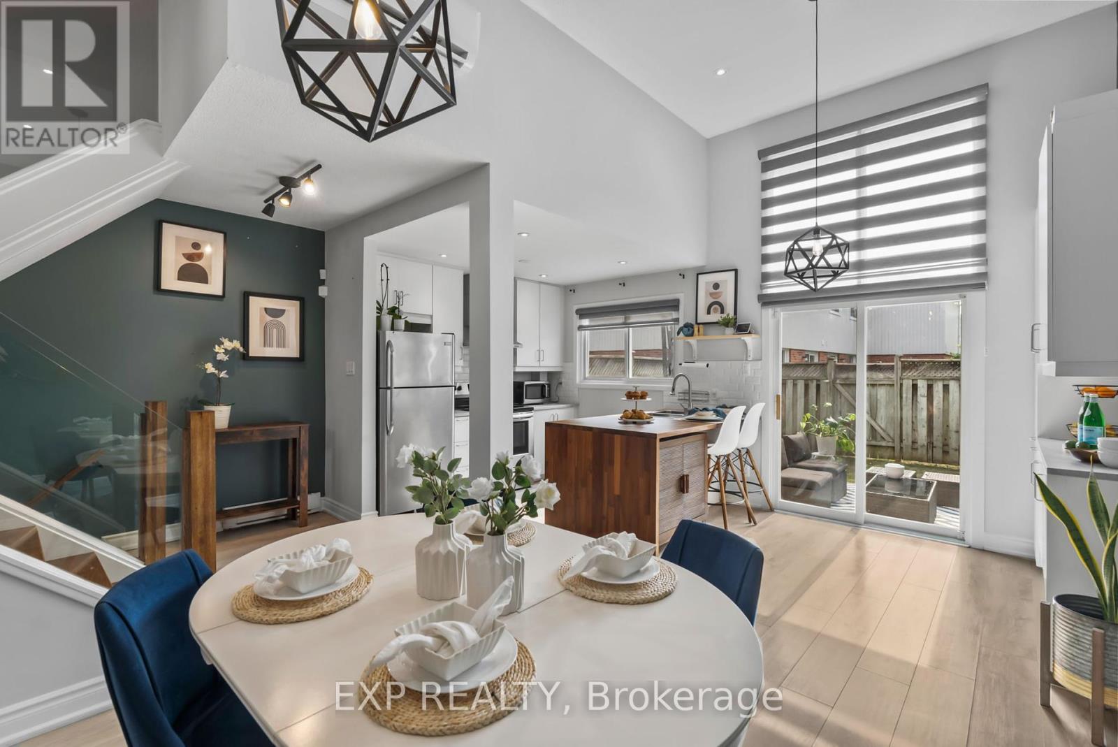 Photo 12 of 46 1975 Rosefield Road, Pickering ON