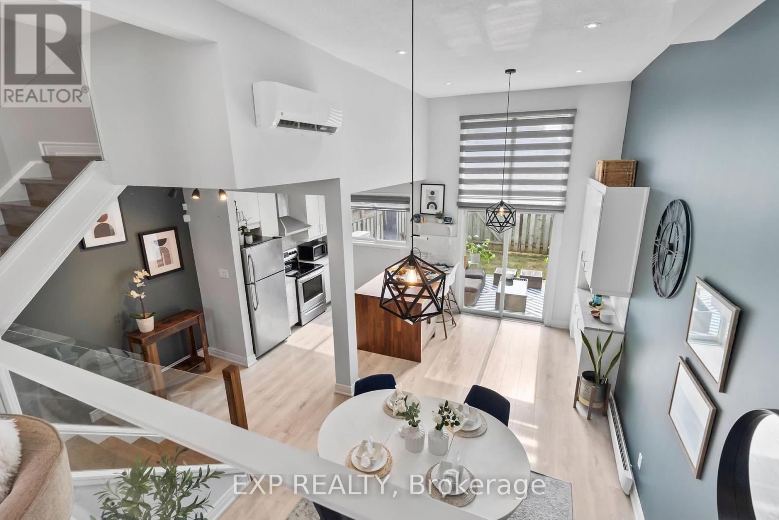 Photo 19 of 46 1975 Rosefield Road, Pickering ON