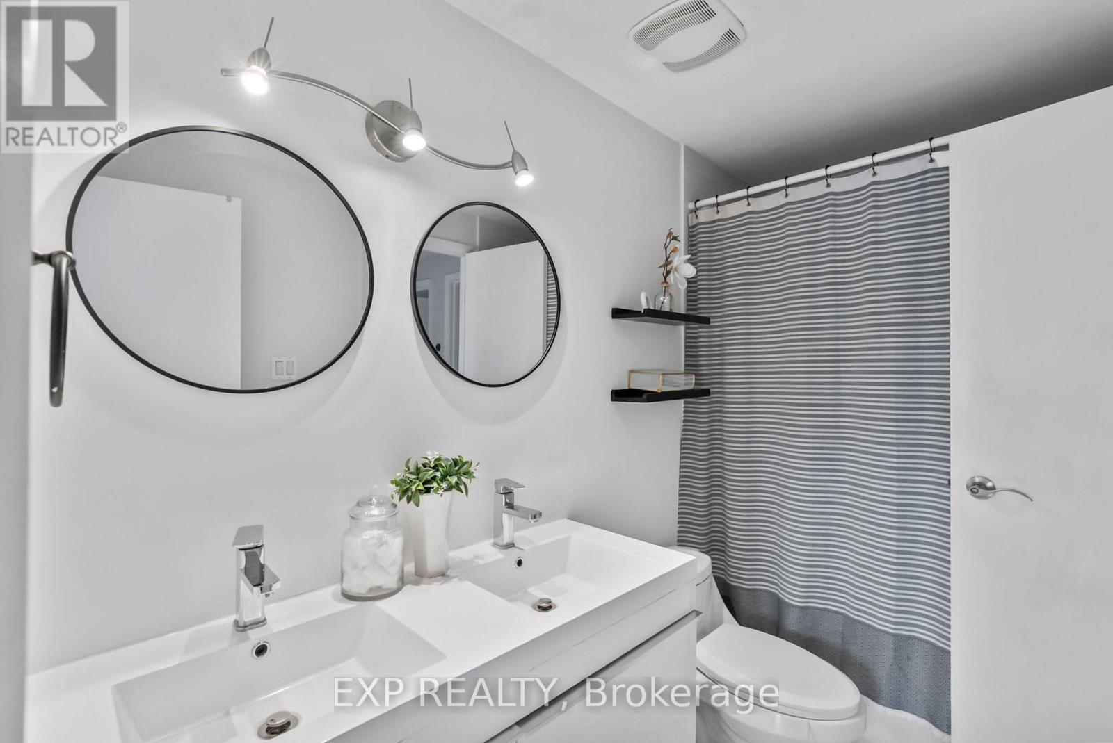 Photo 29 of 46 1975 Rosefield Road, Pickering ON