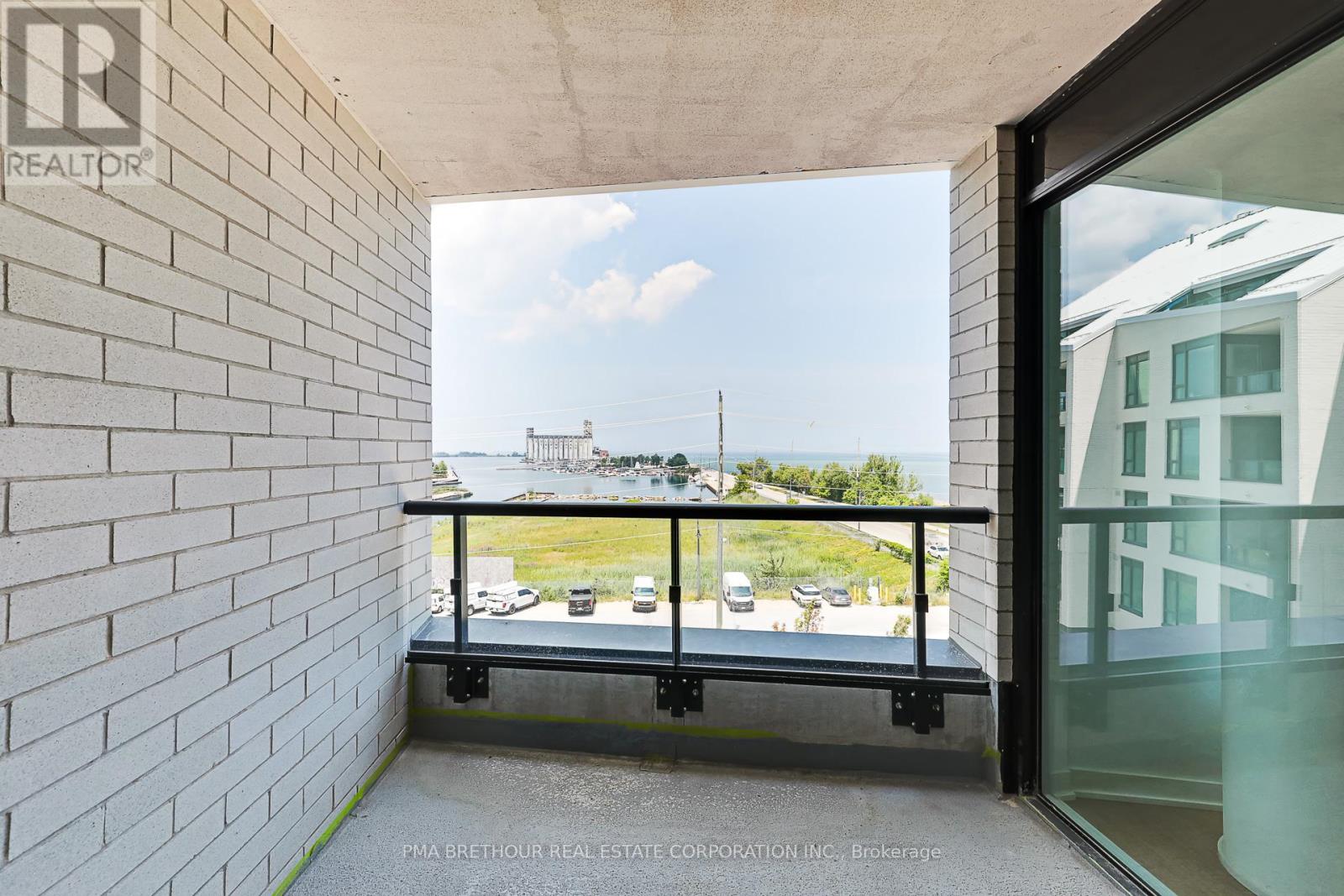 Photo 20 of 403 31 Huron Street, Collingwood ON