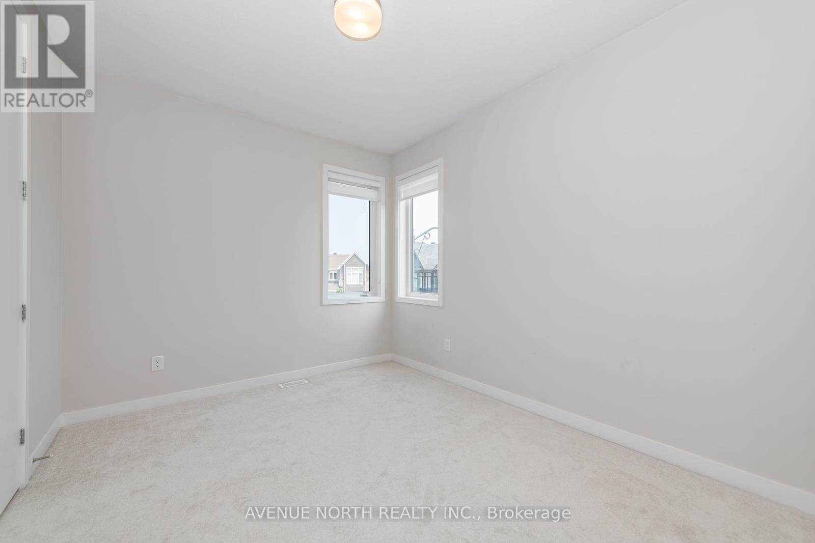 Photo 16 of 161 Rugosa Street, Ottawa ON