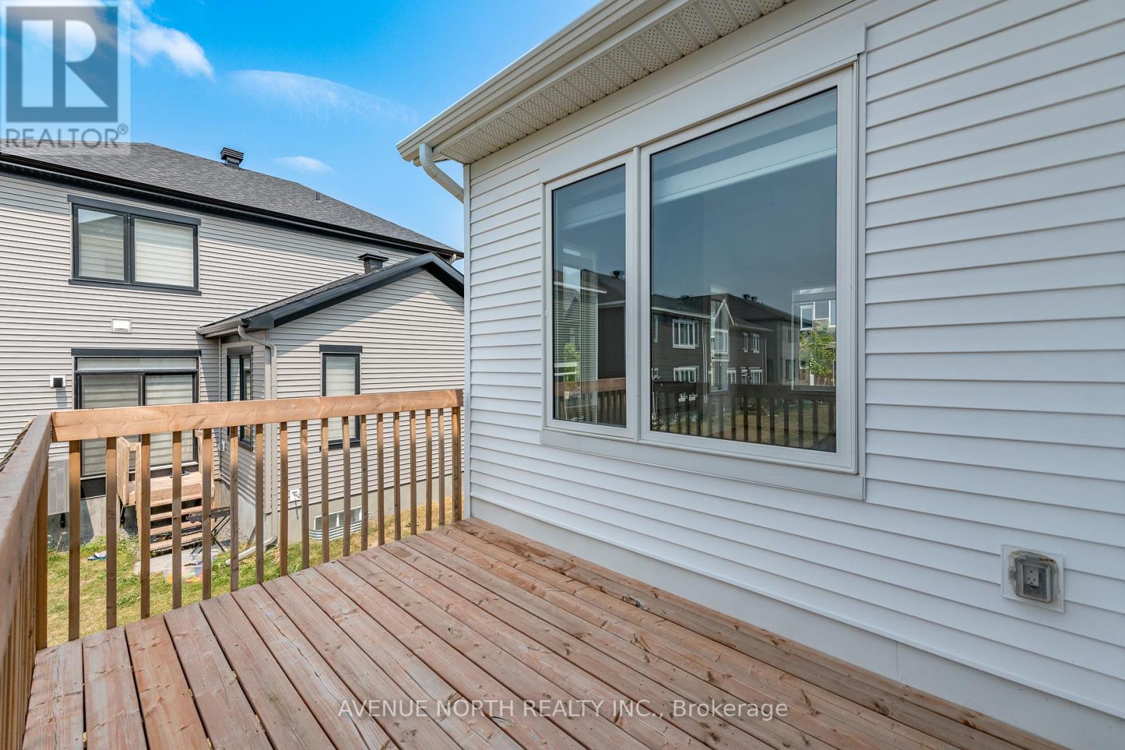 Photo 31 of 161 Rugosa Street, Ottawa ON