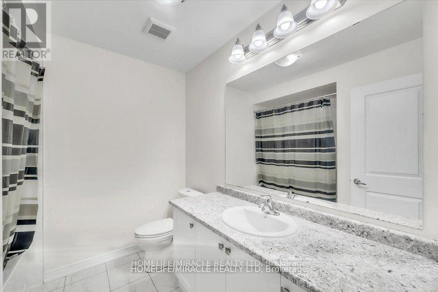 Photo 9 of 88 Grassbourne Avenue, Kitchener ON