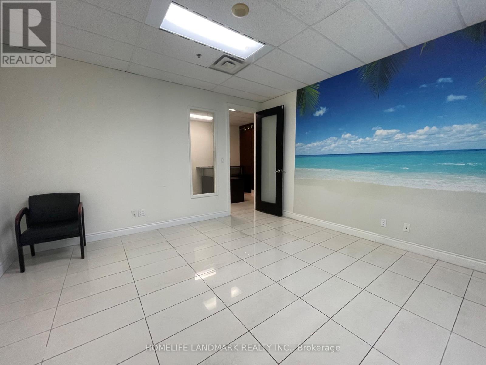 Photo 16 of 903 3601 Highway 7 East Street, Markham ON