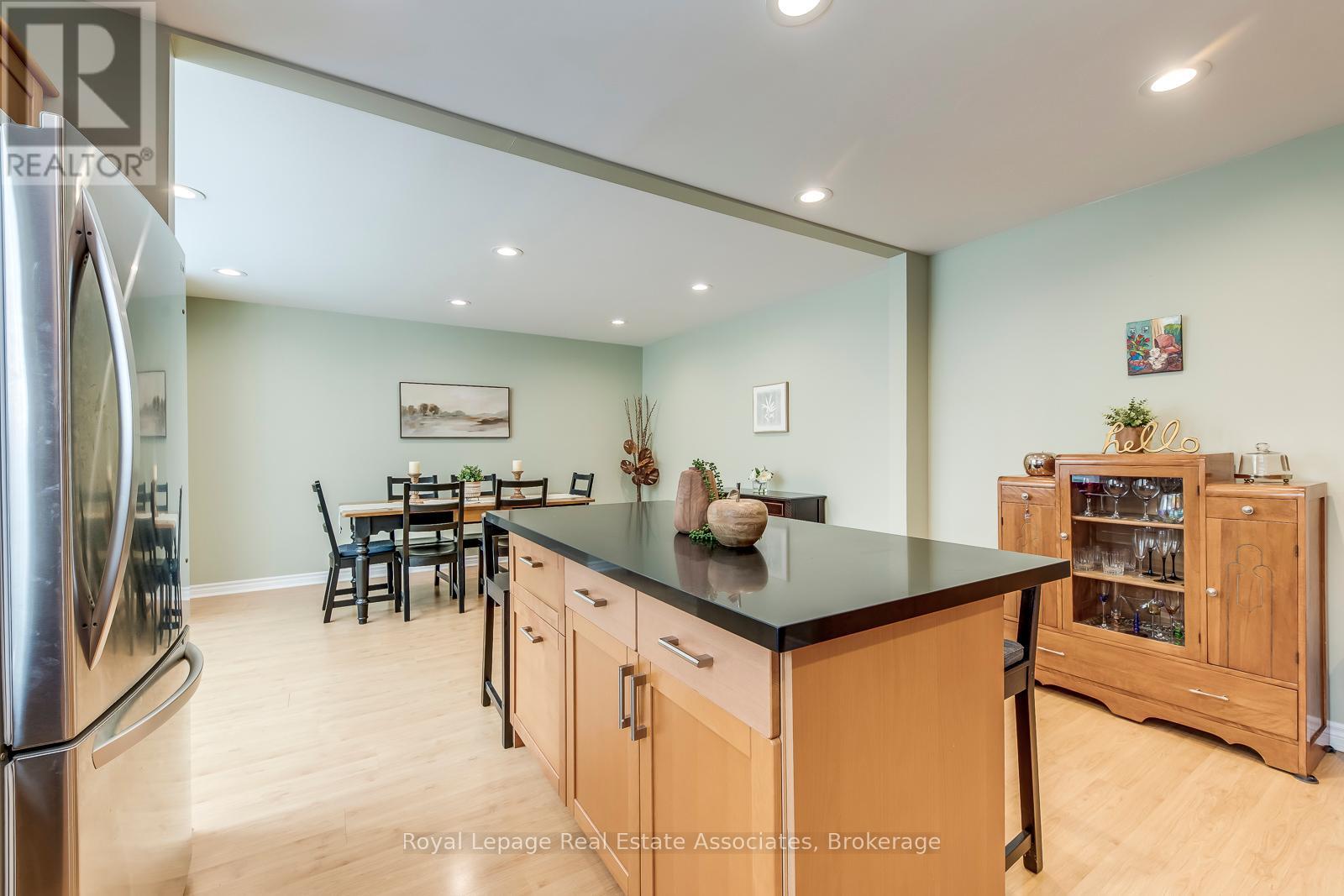 Photo 16 of 1192 Kos Boulevard, Mississauga ON