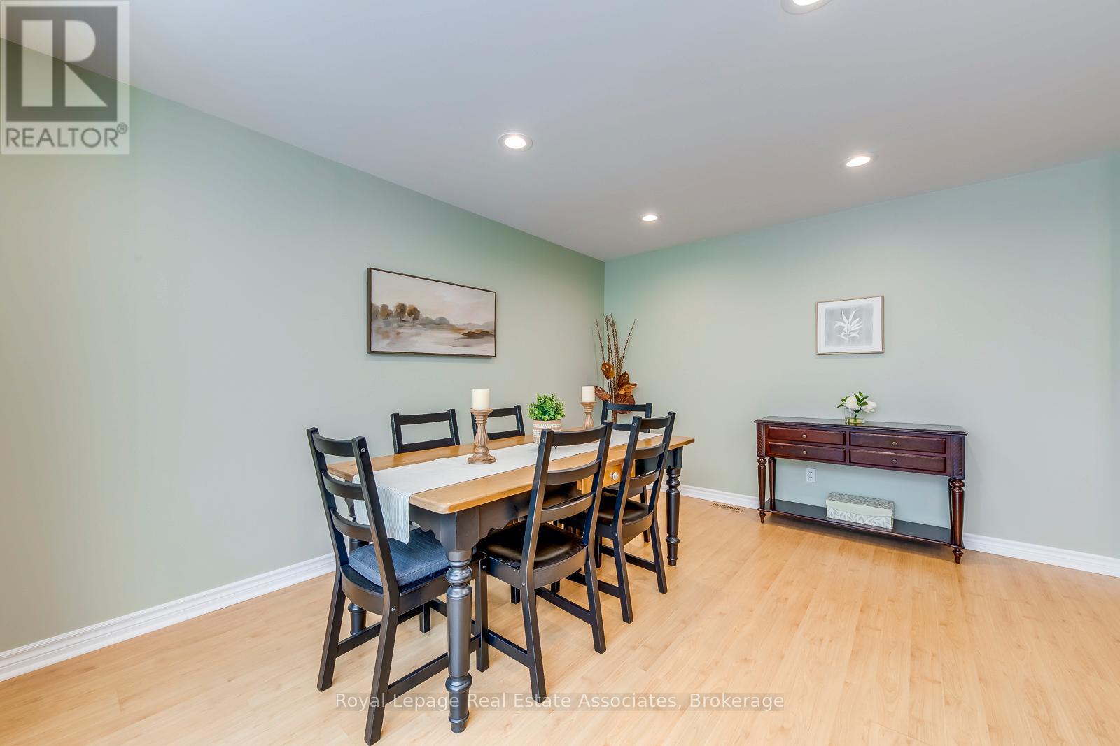 Photo 19 of 1192 Kos Boulevard, Mississauga ON