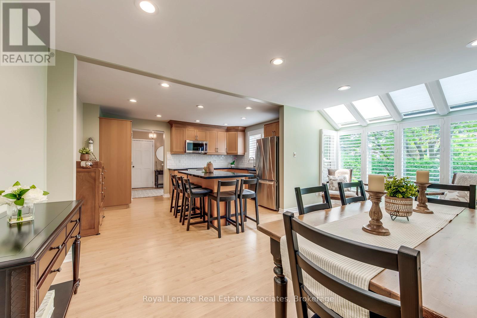 Photo 20 of 1192 Kos Boulevard, Mississauga ON