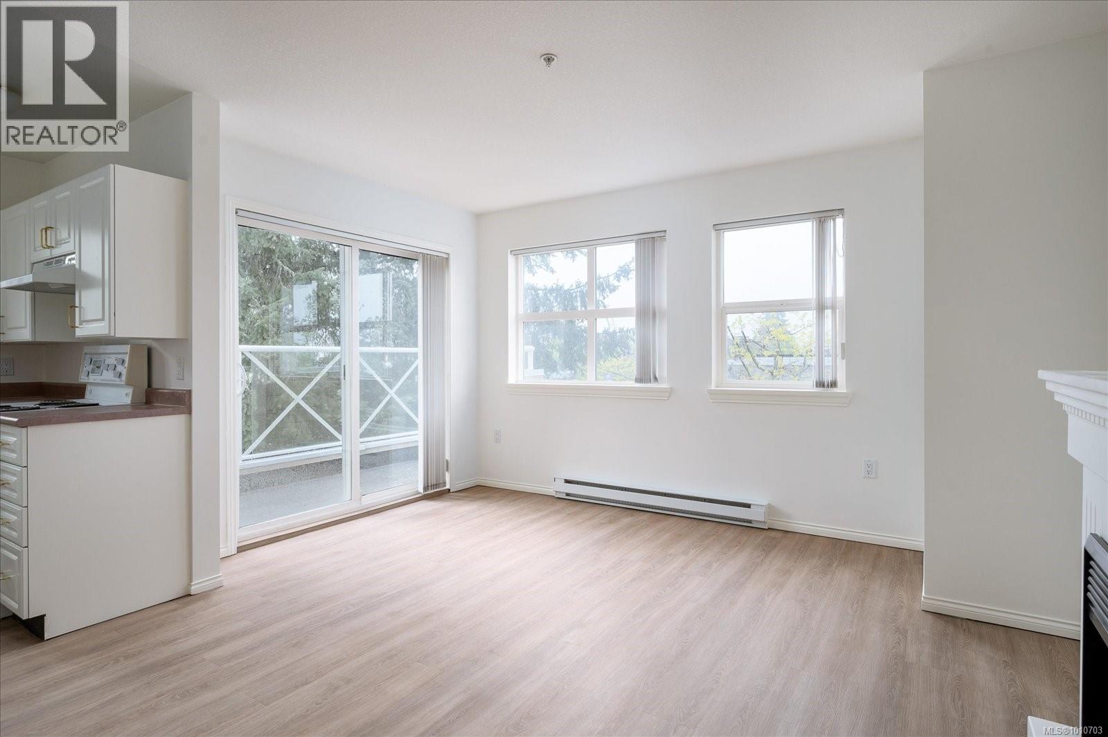 Photo 11 of 310 750 Memorial Ave, Qualicum Beach BC