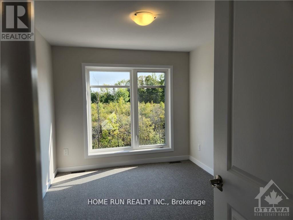 Photo 11 of 226 Tussock Pvt Private, Ottawa ON