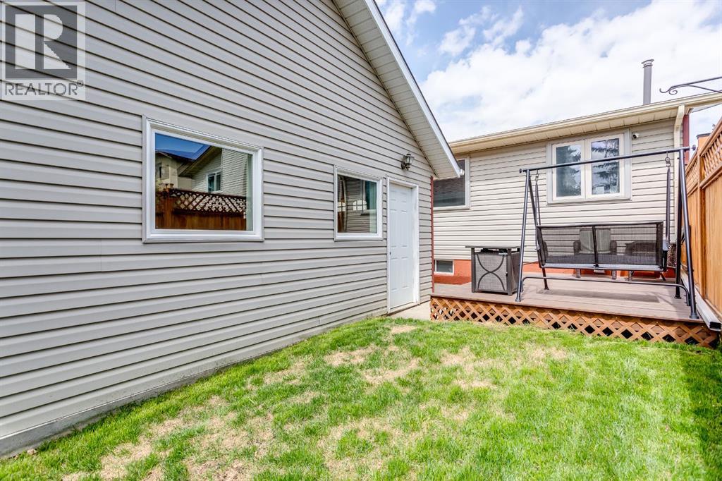 Photo 26 of 39 Elk Hill Se, Airdrie AB