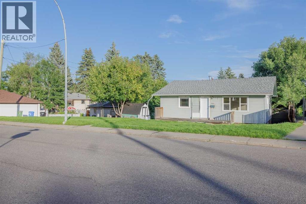 2103 72 Avenue SE, Calgary, Alberta