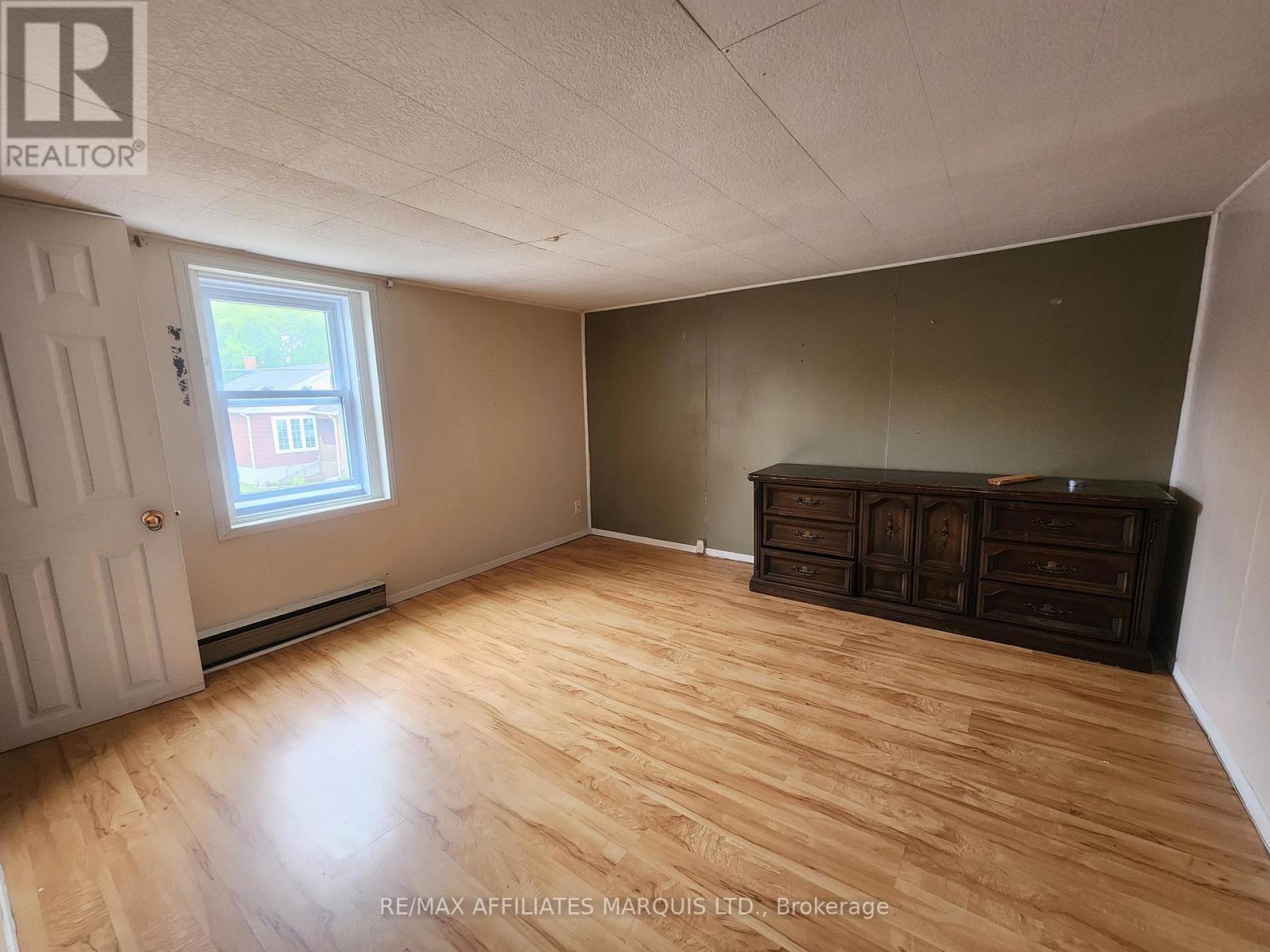 Photo 1 of 12 12 A Cartier Avenue, Cornwall ON