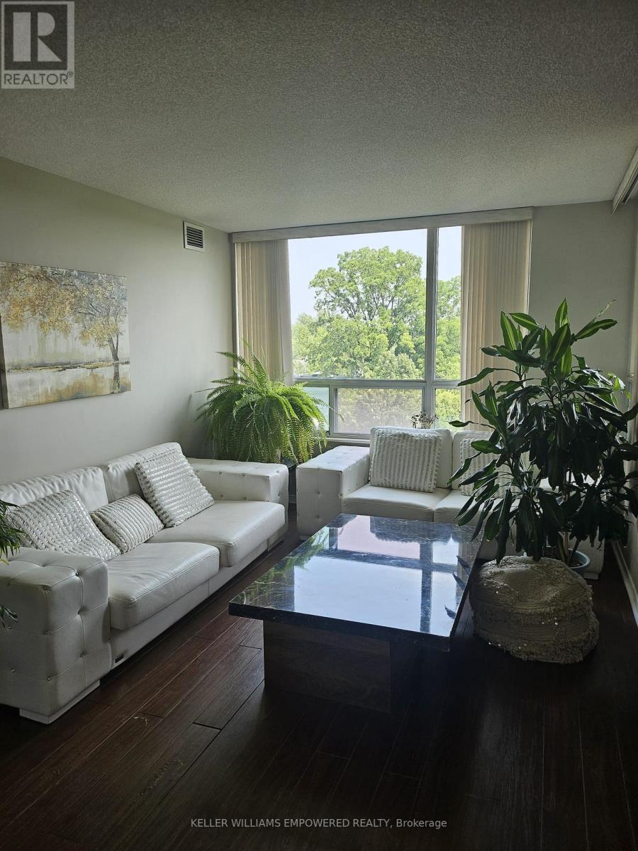 Photo 9 of 806 238 Doris Avenue, Toronto ON
