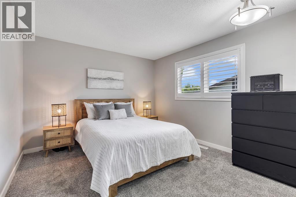 Single Family House Bungalow for Sale in  Fallswater Road NE Falconridge Calgary 