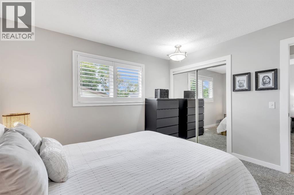 Single Family House Bungalow for Sale in  Fallswater Road NE Falconridge Calgary 