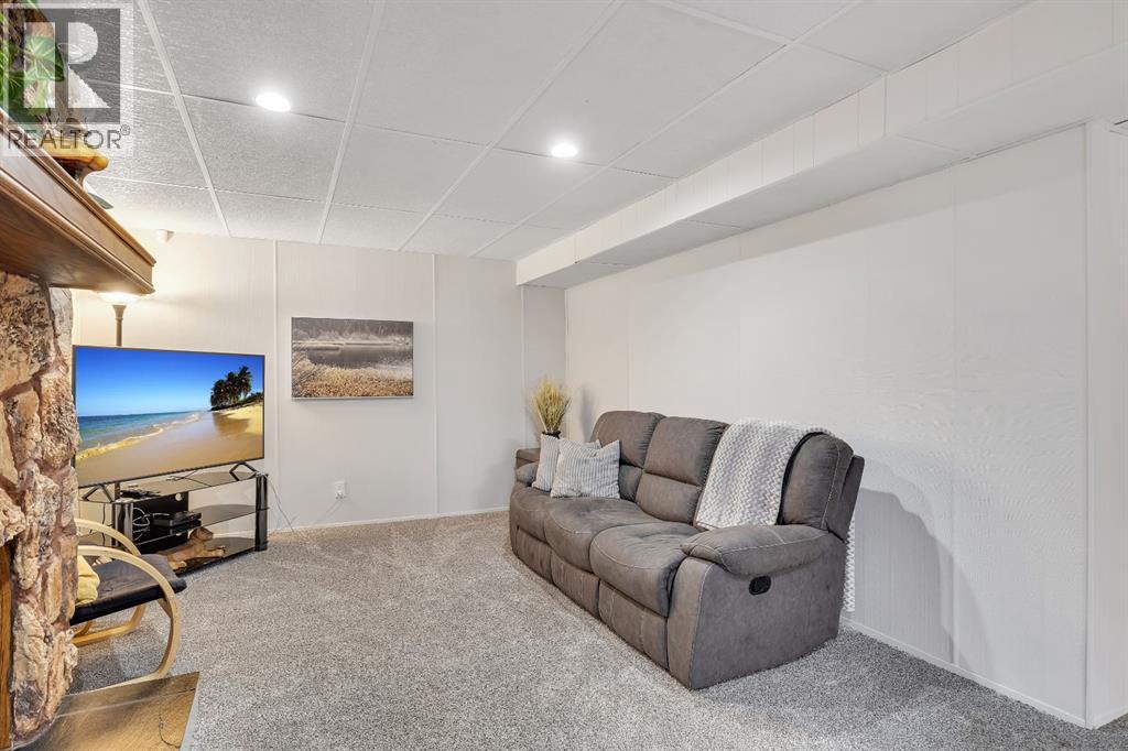 Single Family House Bungalow for Sale in  Fallswater Road NE Falconridge Calgary 