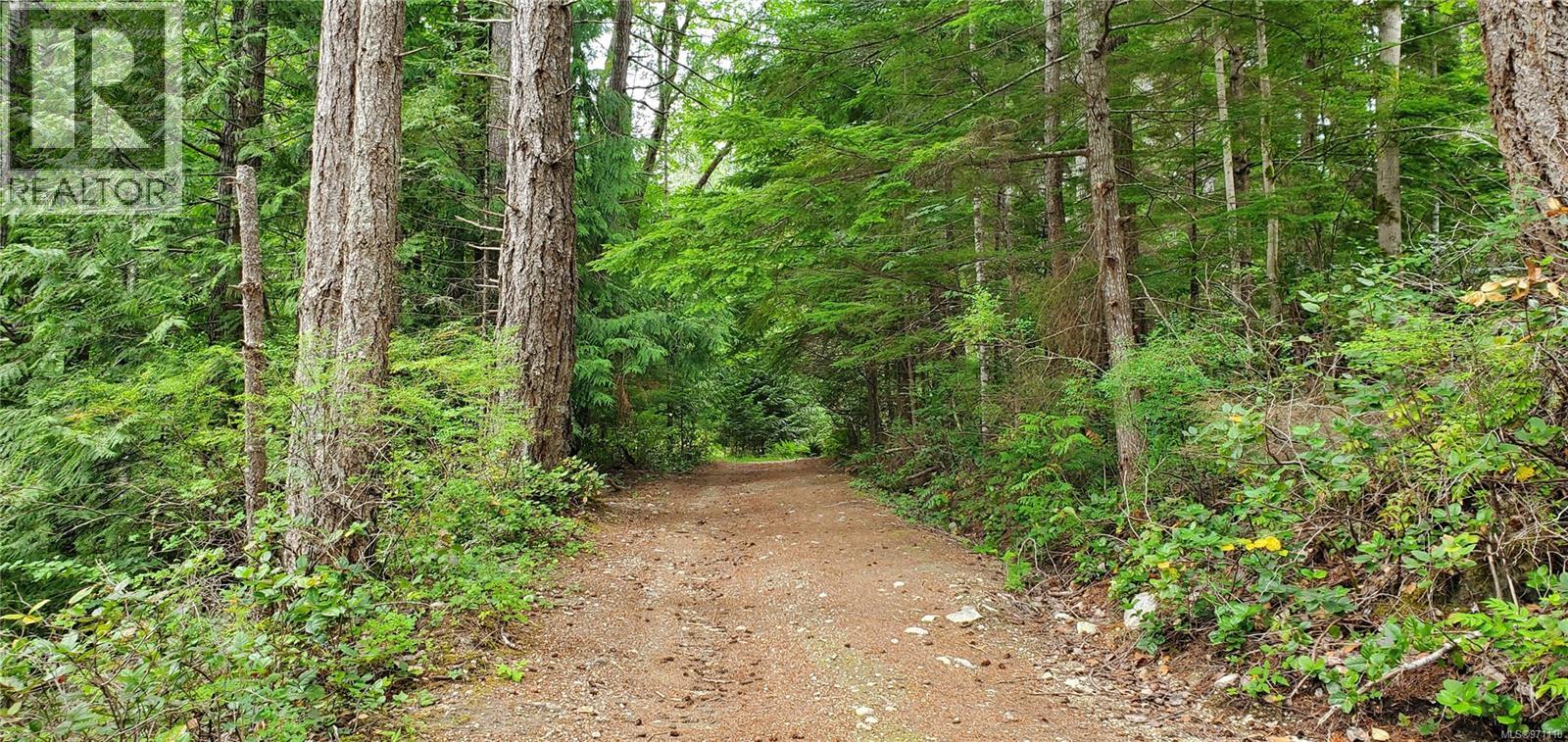 226 Bold Point Rd, Quadra Island