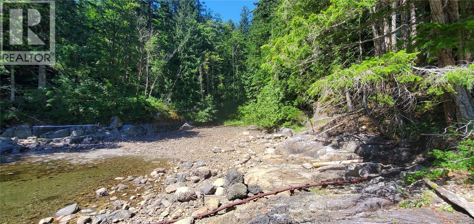 226 Bold Point Rd, Quadra Island