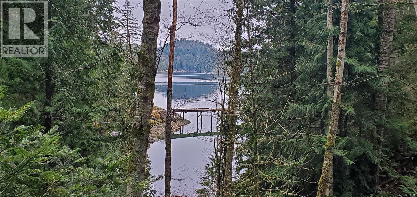 226 Bold Point Rd, Quadra Island