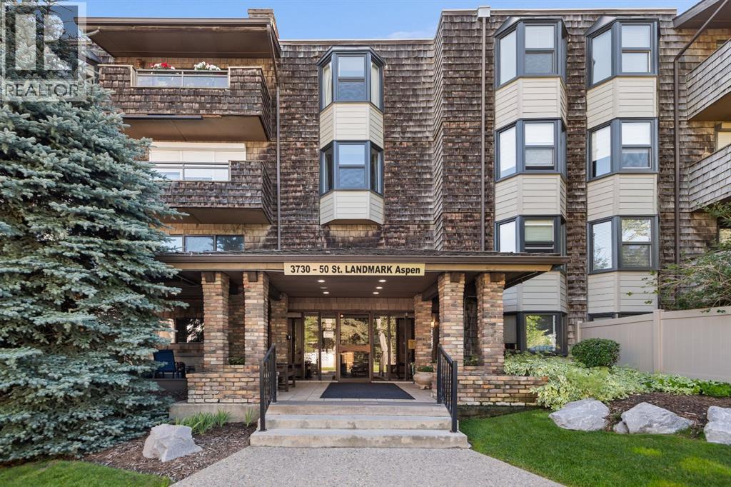 Single Family House for Sale in    Street NW Varsity Calgary 