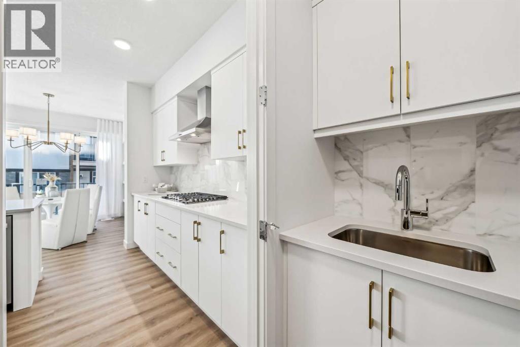 Photo 5 of 541 Savanna Drive Ne, Calgary AB