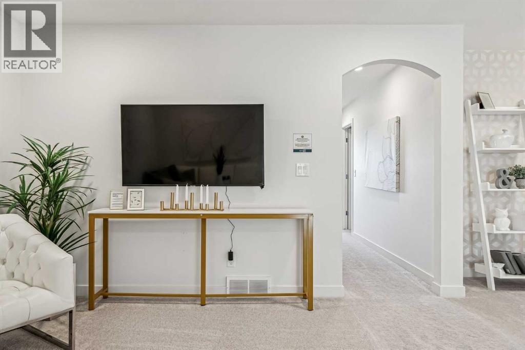 Photo 17 of 541 Savanna Drive Ne, Calgary AB