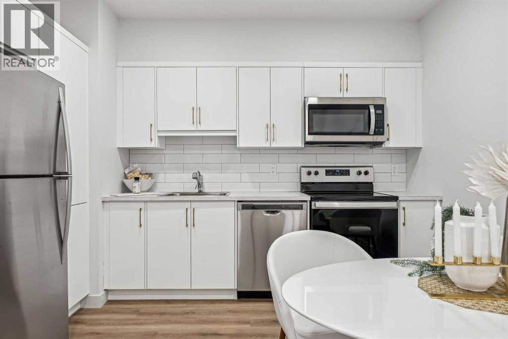Photo 15 of 541 Savanna Drive Ne, Calgary AB