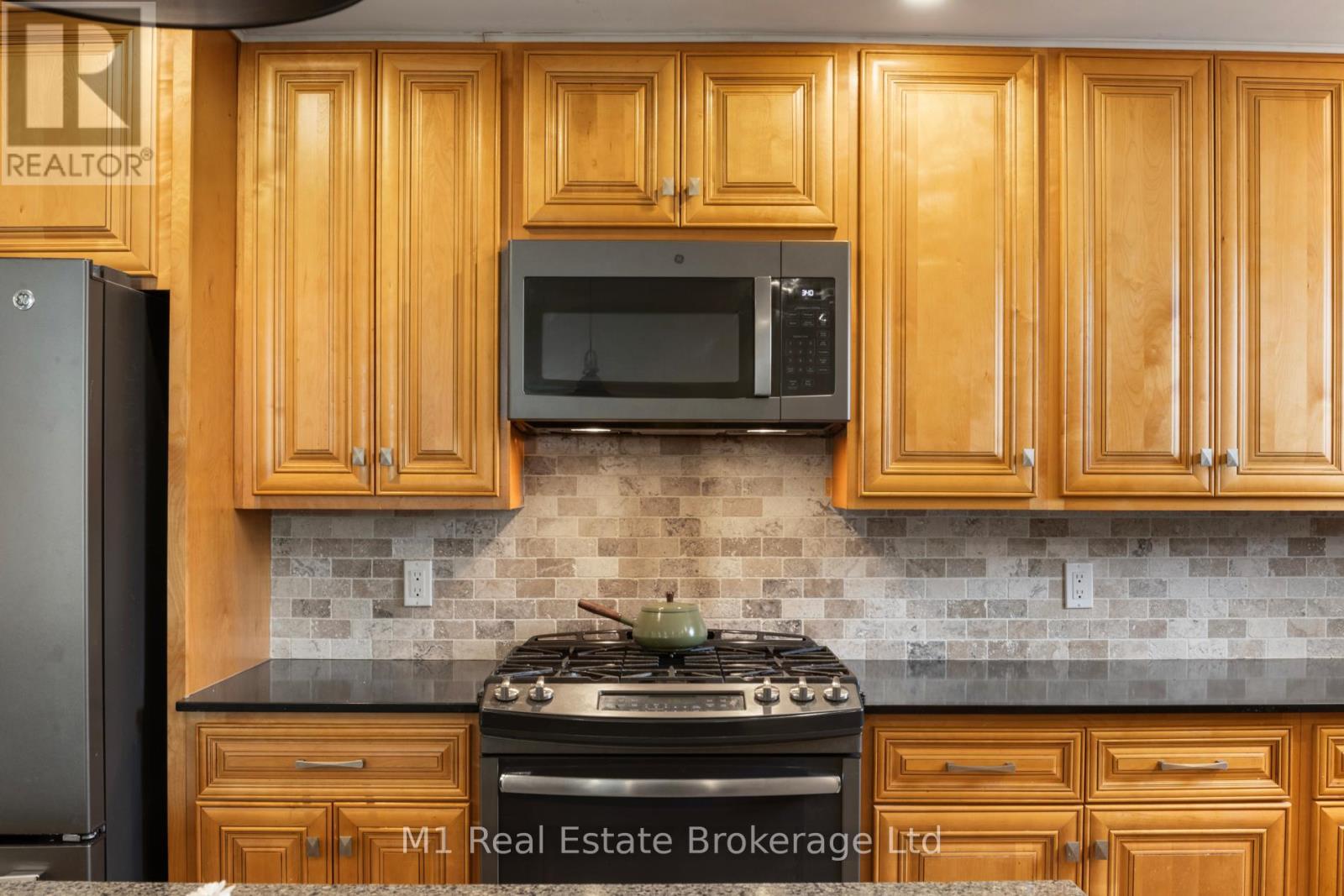 Photo 11 of 8420 Sixth Line, Wellington North ON