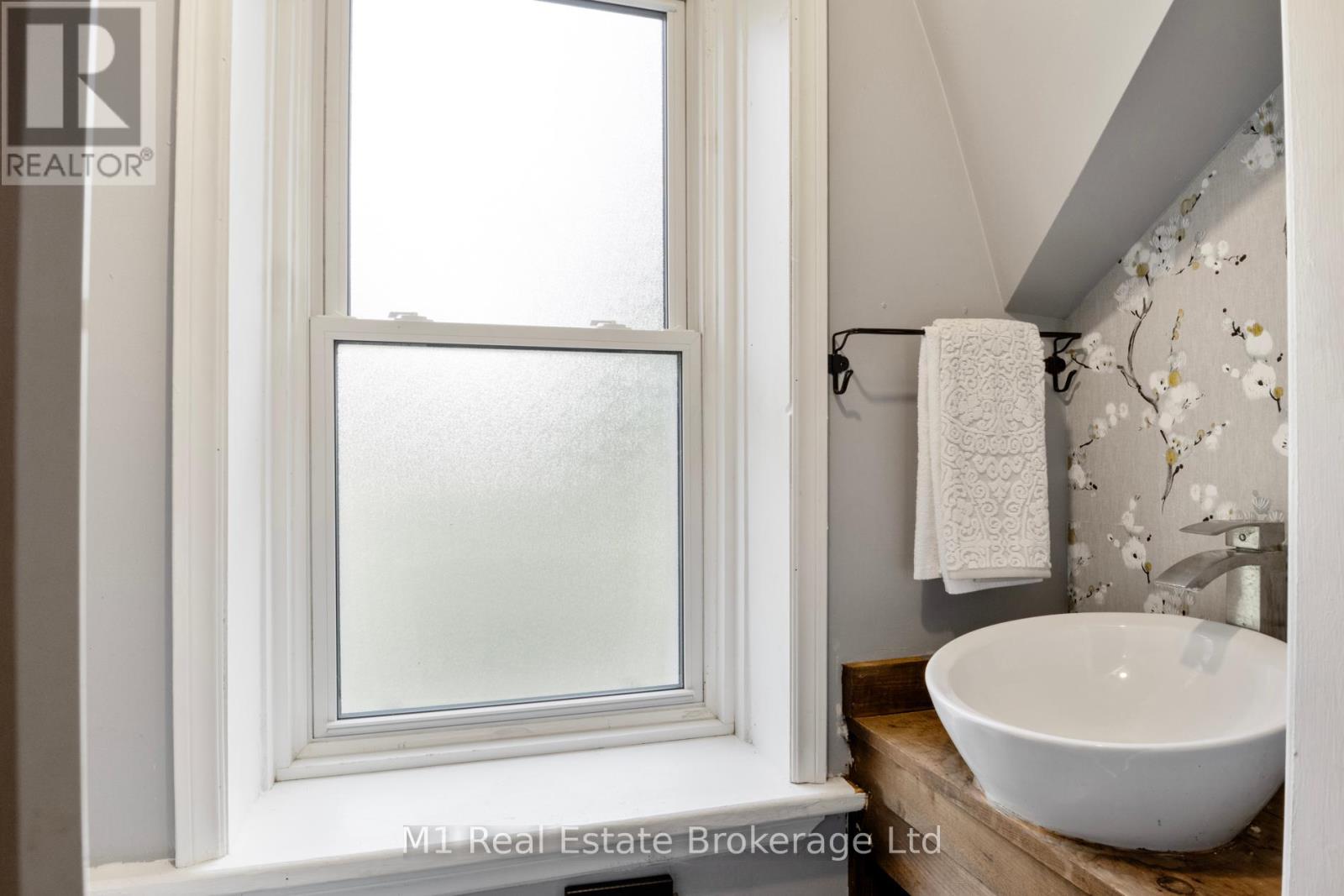 Photo 30 of 8420 Sixth Line, Wellington North ON