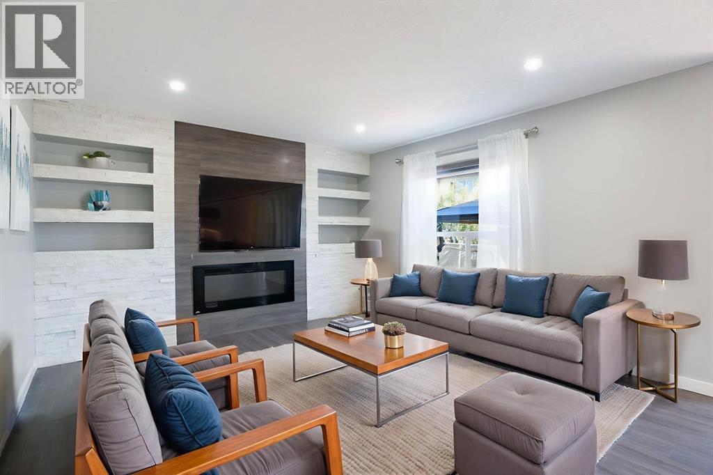 Photo 5 of 128 West Creek Drive, Chestermere AB