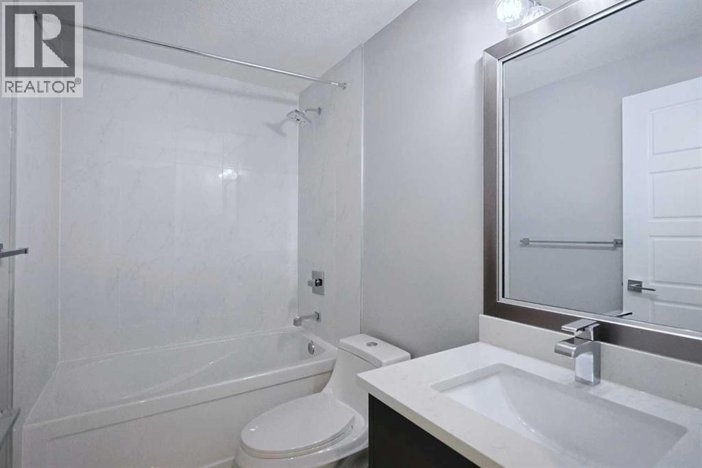 Photo 9 of 1433 18 Avenue Nw, Calgary AB