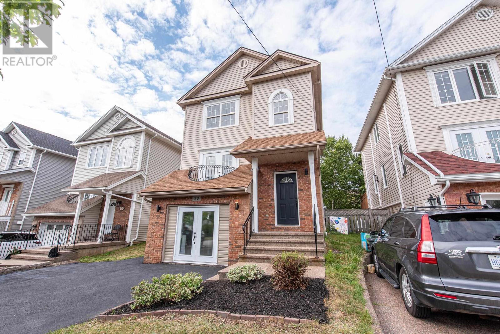 Photo 1 of 30 Red Fern Terrace, Halifax NS
