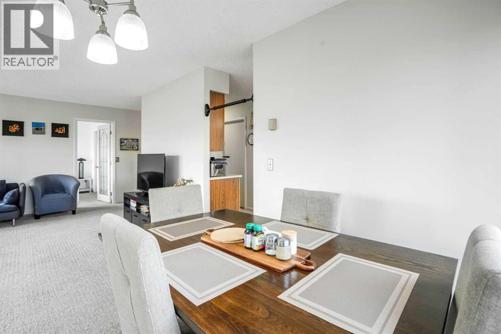 Single Family House for Sale in   Point Mckay Crescent NW Point McKay Calgary 