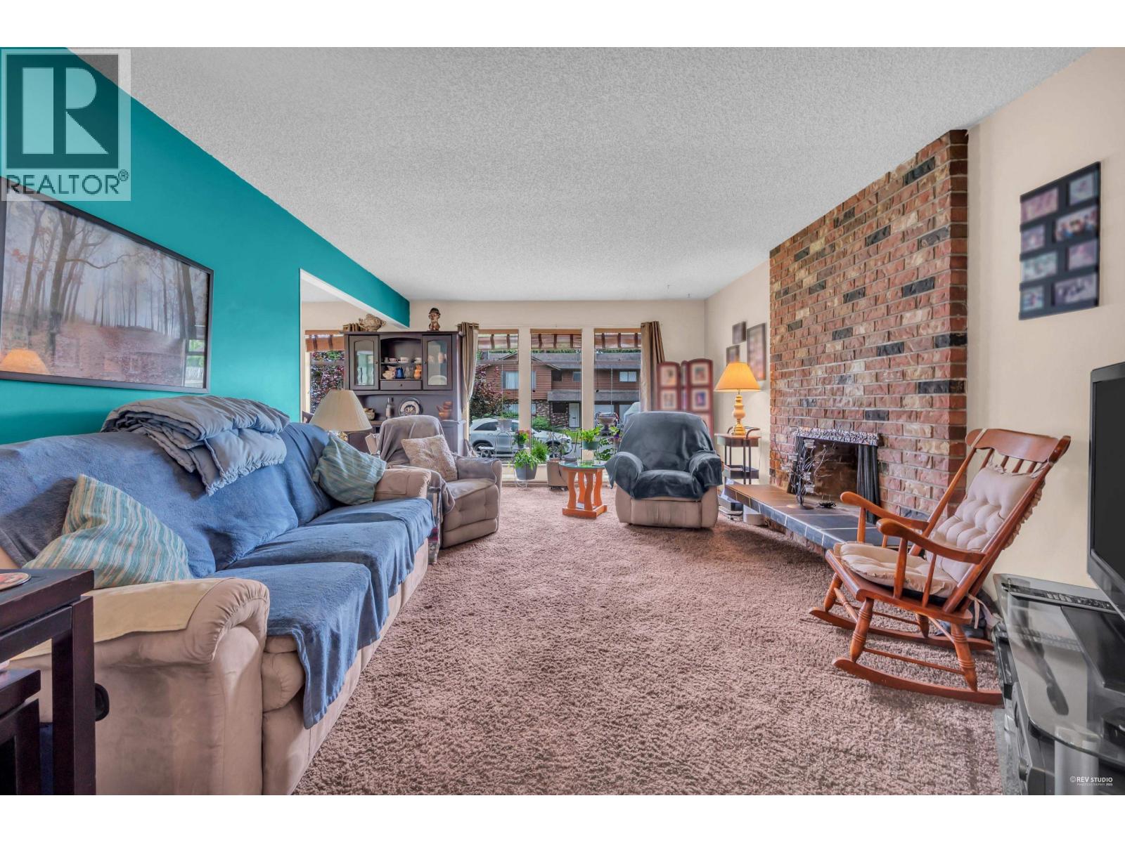 Photo 7 of 835 Alder Place, Port Coquitlam BC