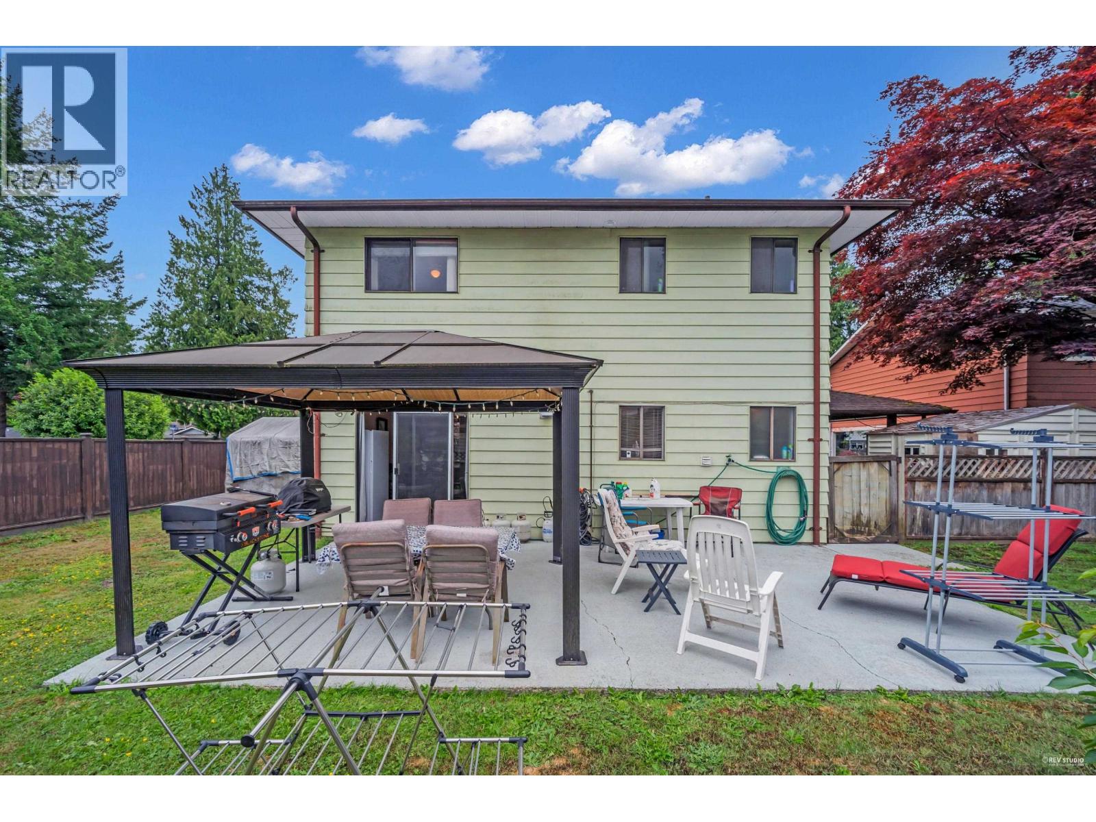 Photo 6 of 835 Alder Place, Port Coquitlam BC